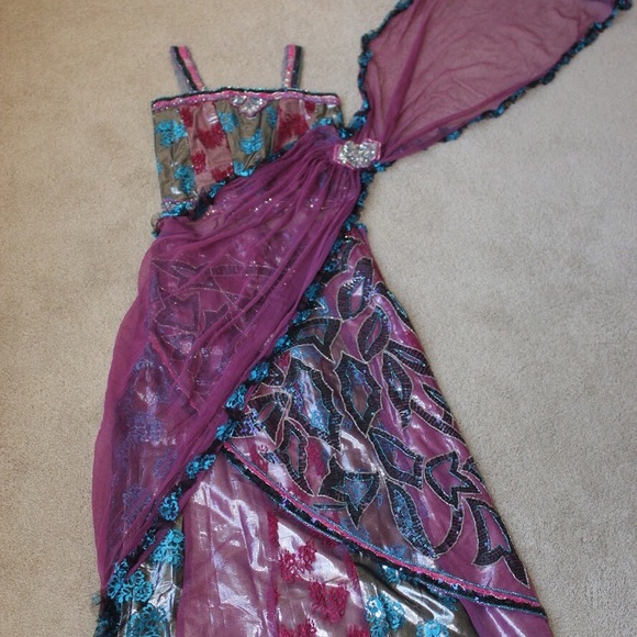 BRAND NEW CHOLI SUIT - Picture 2 of 8
